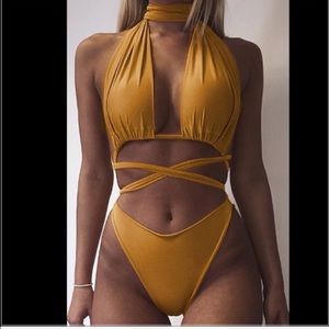 Mid- rise high waist bathing suit 2 piece