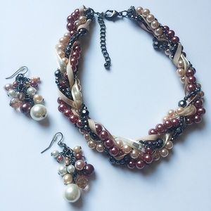 Necklace/Earrings