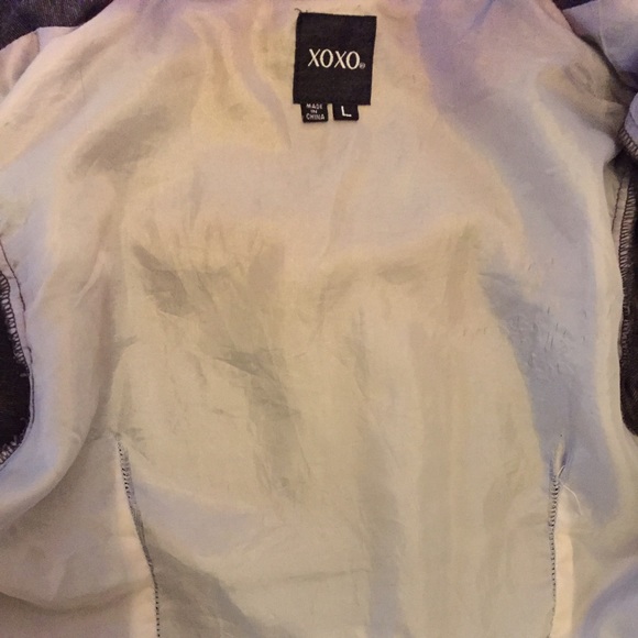 XOXO Jacket - Picture 4 of 4