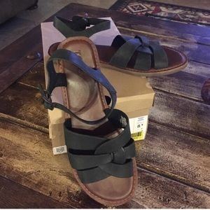 Toms Zoe sandals