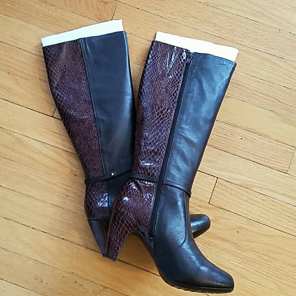 NWT Knee High Boots w/ Texture Accent