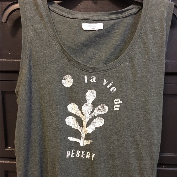 Graphic Tank
