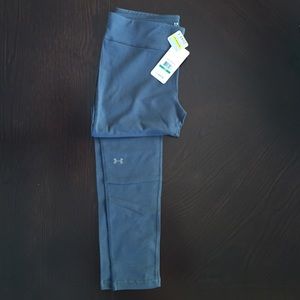NWT || UA WMN'S Fitted Charged Cotton Leggings