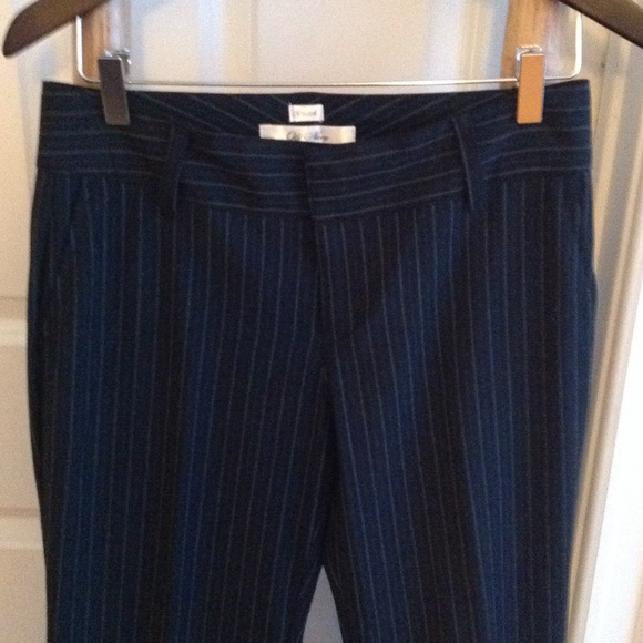 Soft stretch work pants with gray striping. - Picture 3 of 4