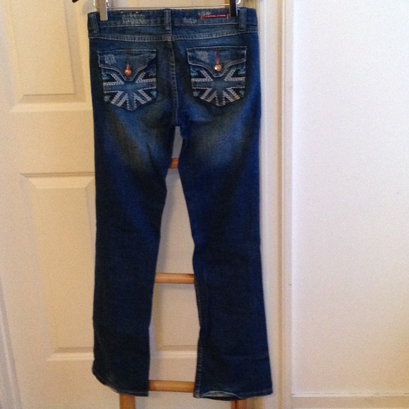 Vigoss jeans, weathered look, really cute! - Picture 2 of 2