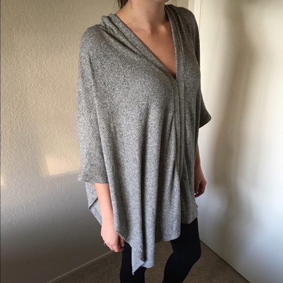 LAST XS/S • Heather Gray Poncho Sweater - Picture 4 of 7
