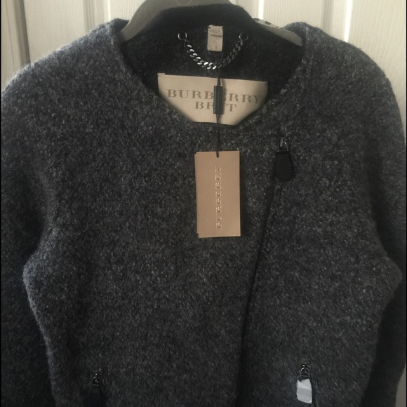 BURBERRY SALE. ONE DAY ONLY - Picture 2 of 5