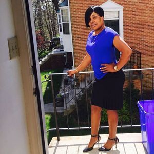 Meet your Posher, Cynthia