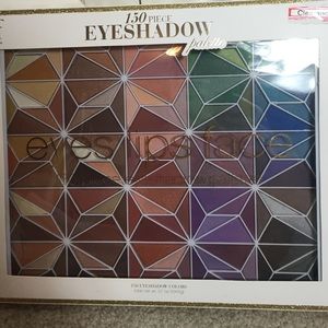 ELF 150 eyeshadow palette + bonus makeup!