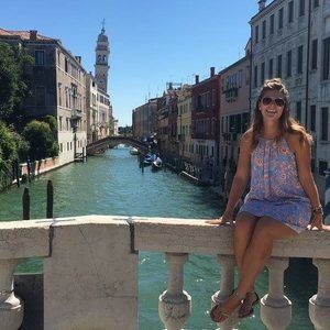 Meet your Posher, Hannah