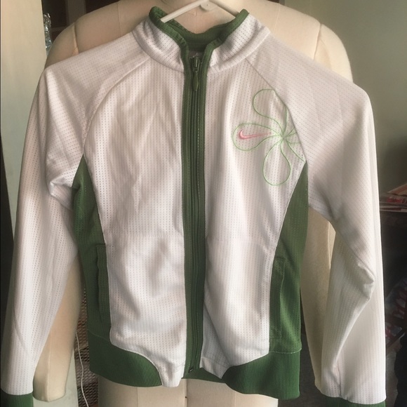 Nike Sweater - Picture 1 of 4