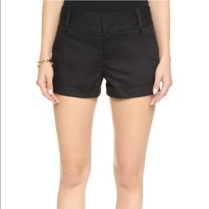 New Alice + Olivia shorts (with tags) size 2