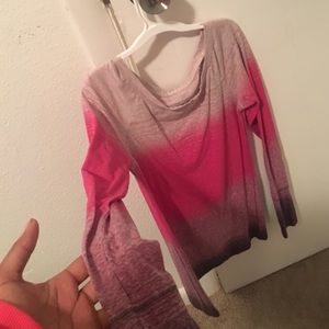 Cute brown and pink shirt xs