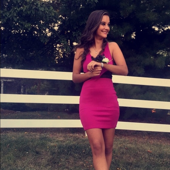Meet your Posher, Sara - Picture 1 of 1
