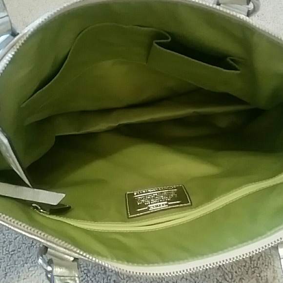 !SOLD!GENUINE COACH DAISY  SIGNATURE METALLIC - Picture 6 of 7