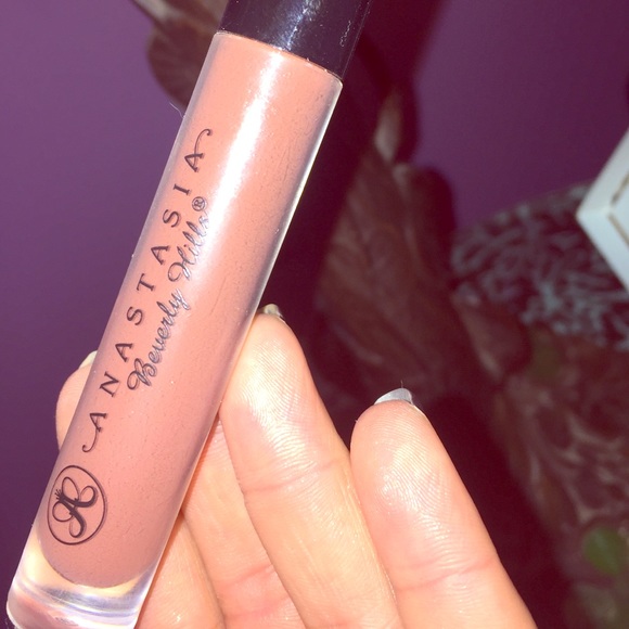 Anastasia sepia lip gloss