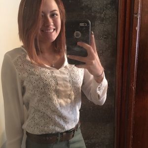 Meet your Posher, Ari