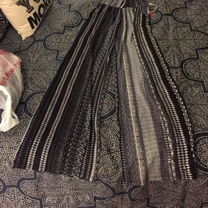 Mossimo wide leg pants Mossimo wide leg pants