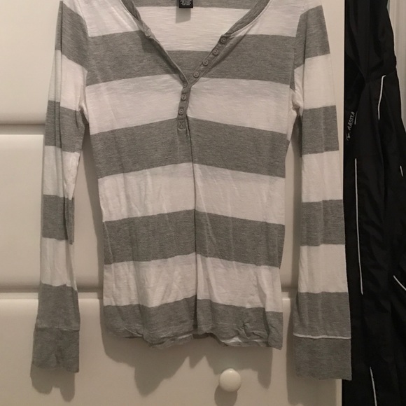Striped quarter button up shirt