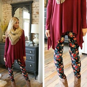 Only 1 left!! Rose Floral Print Leggings