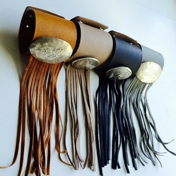 LAST ONE!! Leather Concho Fringe Cuff - Picture 3 of 4