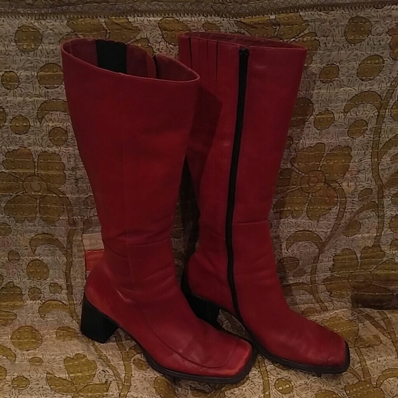 Sam & Libby Red Leather Vintage Knee Boots