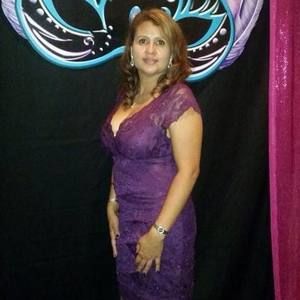 Meet your Posher, Maria elena