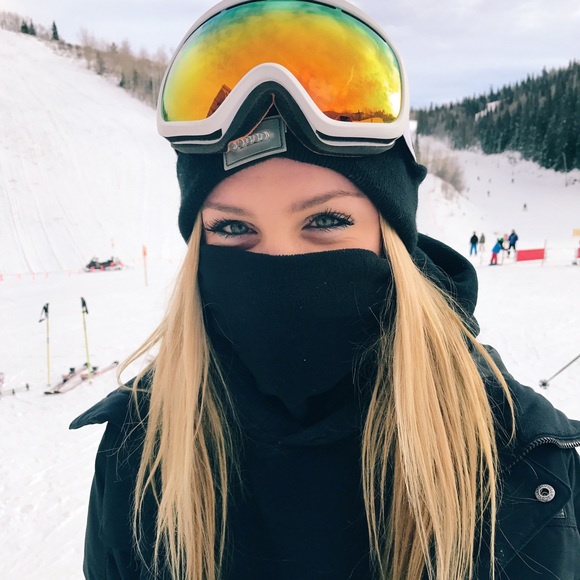 Meet your Posher, Andie