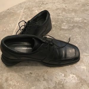 Size 9 Johnston Murphy black dress shoes