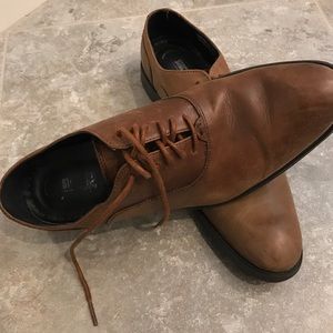 Size 9 Stacy Adams brown dress shoes