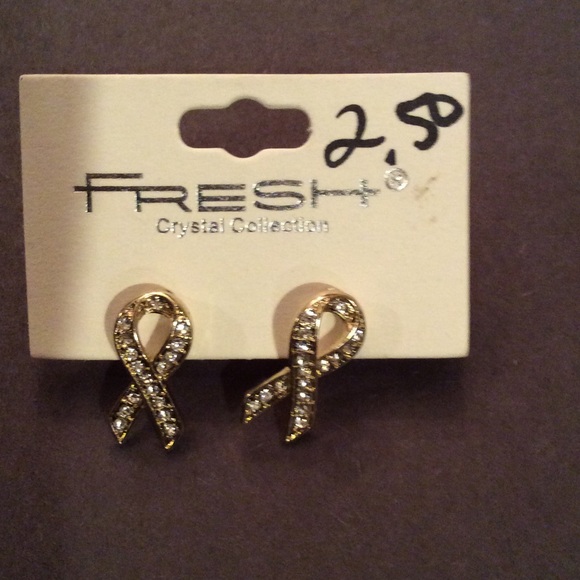 Ribbon earrings