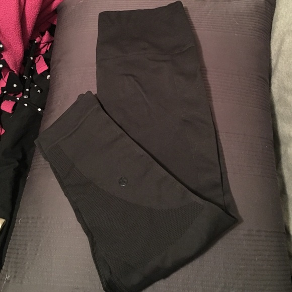Black brand new Lululemon leggings