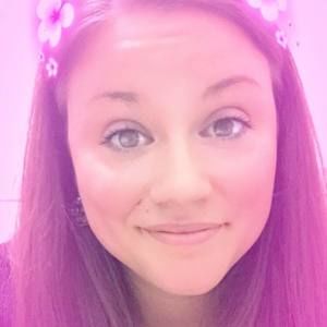 Meet your Posher, Vicky