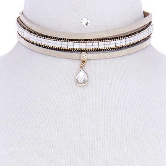 Gold Tear Drop Choker