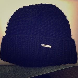 Micheal Kors black winter hat/beanie