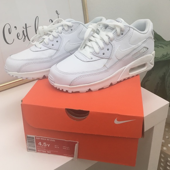 Air Max 90 women's 6