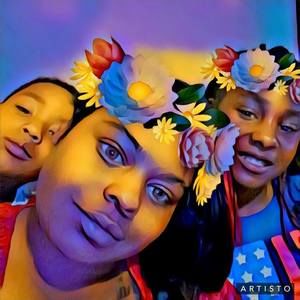 Meet your Posher, Niesha