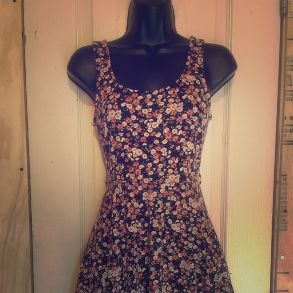 Forever 21 Brown Floral Dress