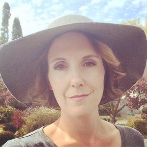 Meet your Posher, Tovah