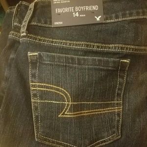 American Eagle Favorite Boyfriend Jeans Size 14
