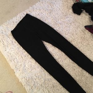 Brandy Melville Ribbed Leggings