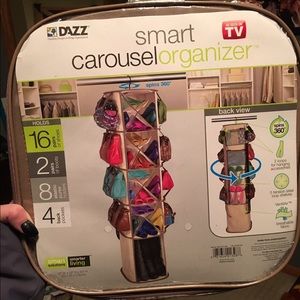 Smart Carousel Organizer