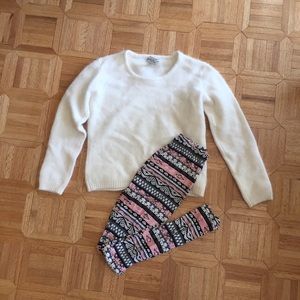 Adorable patterned leggings MOVING SALE