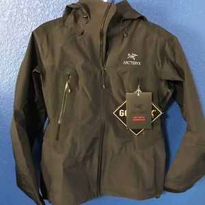 Arc'teryx Beta LT Hybrid Gore-Tex Jacket