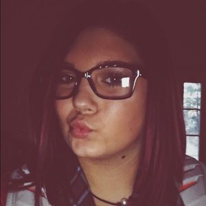 Meet your Posher, Bailey