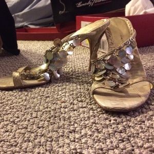 smeraldo heels size 9 1/2