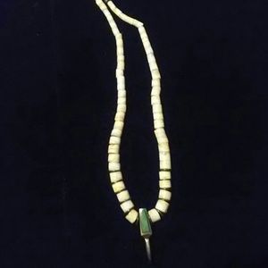 Vintage wire strung sterling silver bear claw neck