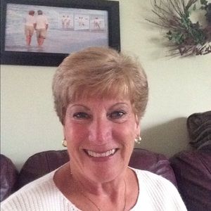 Meet your Posher, Janice