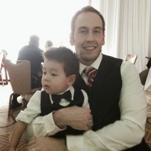 Meet your Posher, Chris - Picture 1 of 1