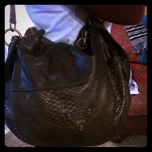 GUESS PURSE brown leather